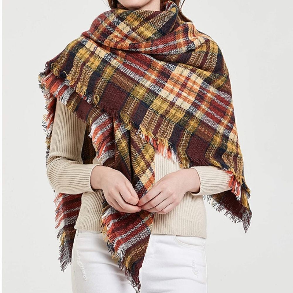 Fall Scarf 🍁    - Picture 2 of 3